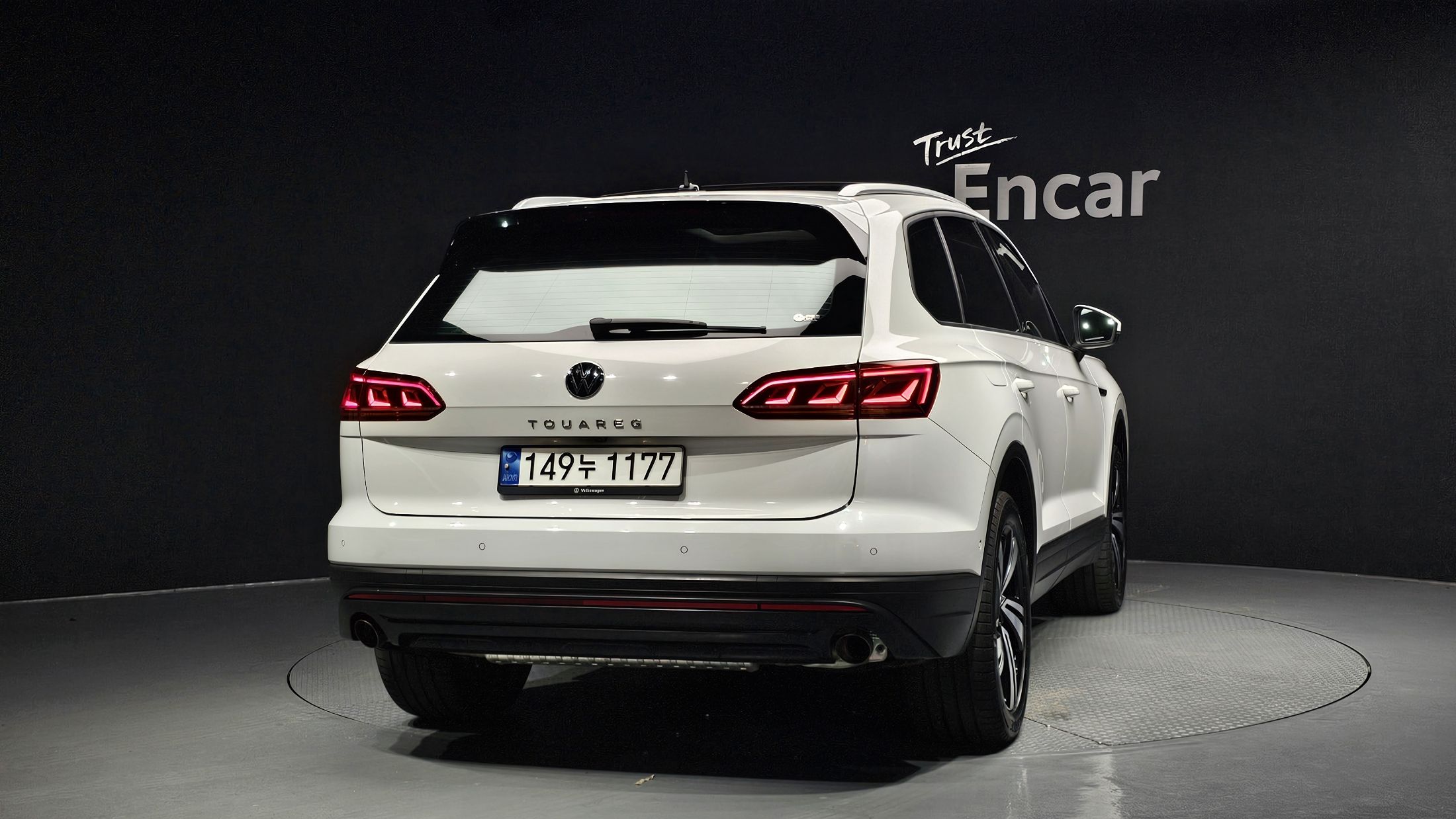 VOLKSWAGEN TOUAREG 2023