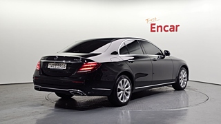 MERCEDES BENZ E-CLASS W213 2020