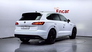 VOLKSWAGEN TOUAREG 2020