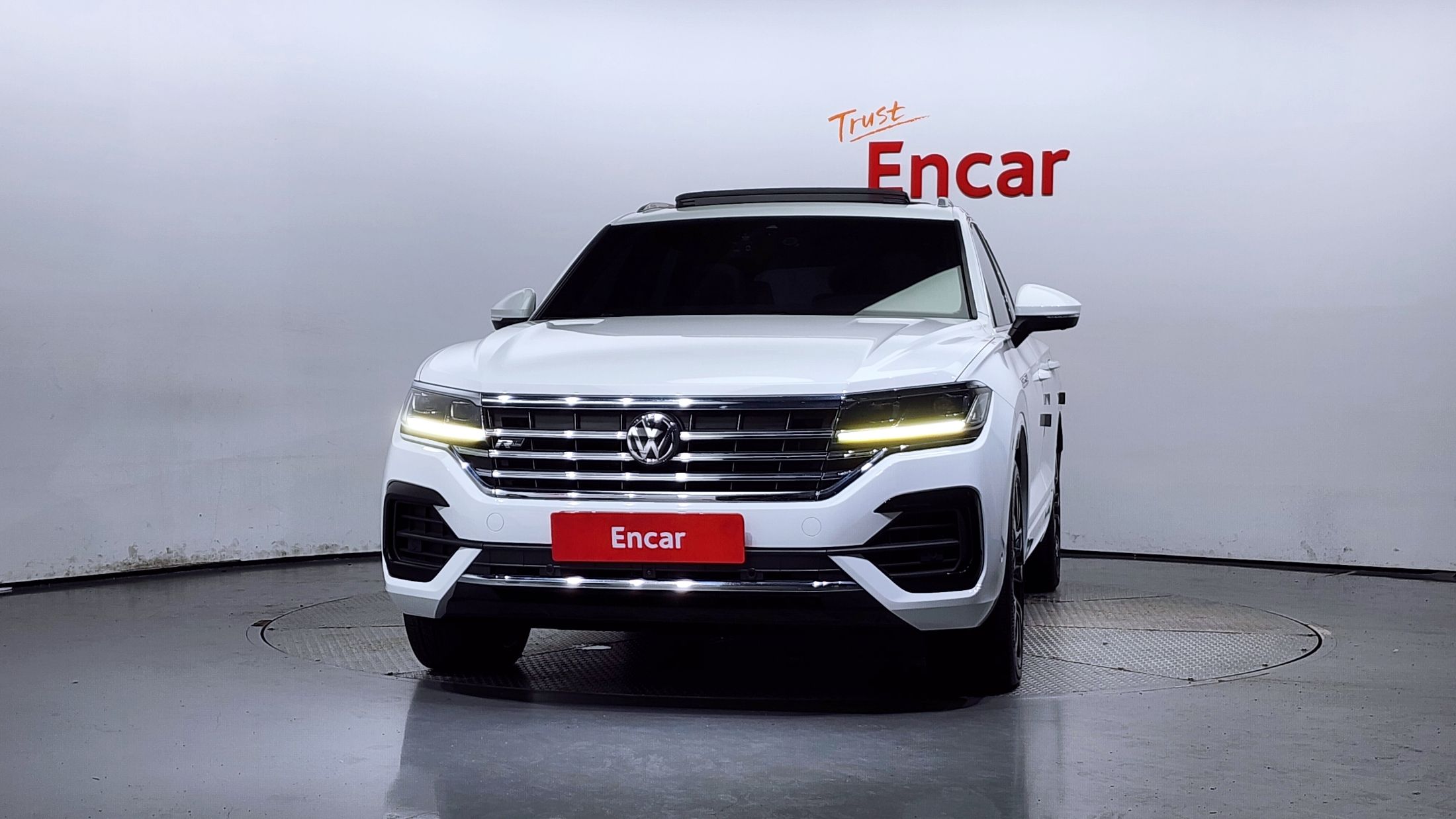 VOLKSWAGEN TOUAREG 2020