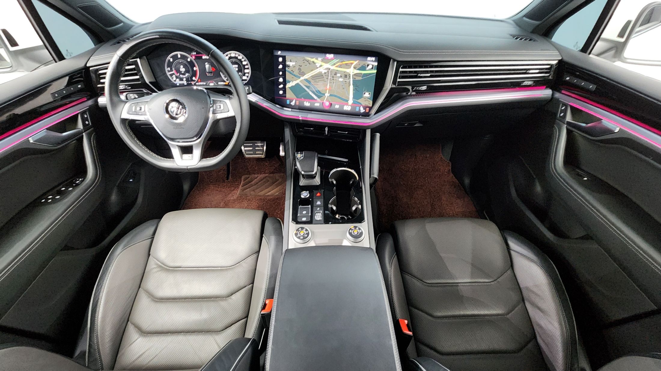 VOLKSWAGEN TOUAREG 2020