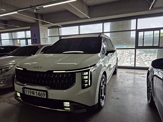Заказать KIA CARNIVAL