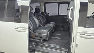 HYUNDAI STARIA  4WD Lounge 7 Seater 2021