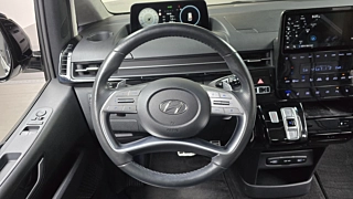 HYUNDAI STARIA  4WD Lounge 7 Seater 2021
