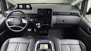 HYUNDAI STARIA  4WD Lounge 7 Seater 2021