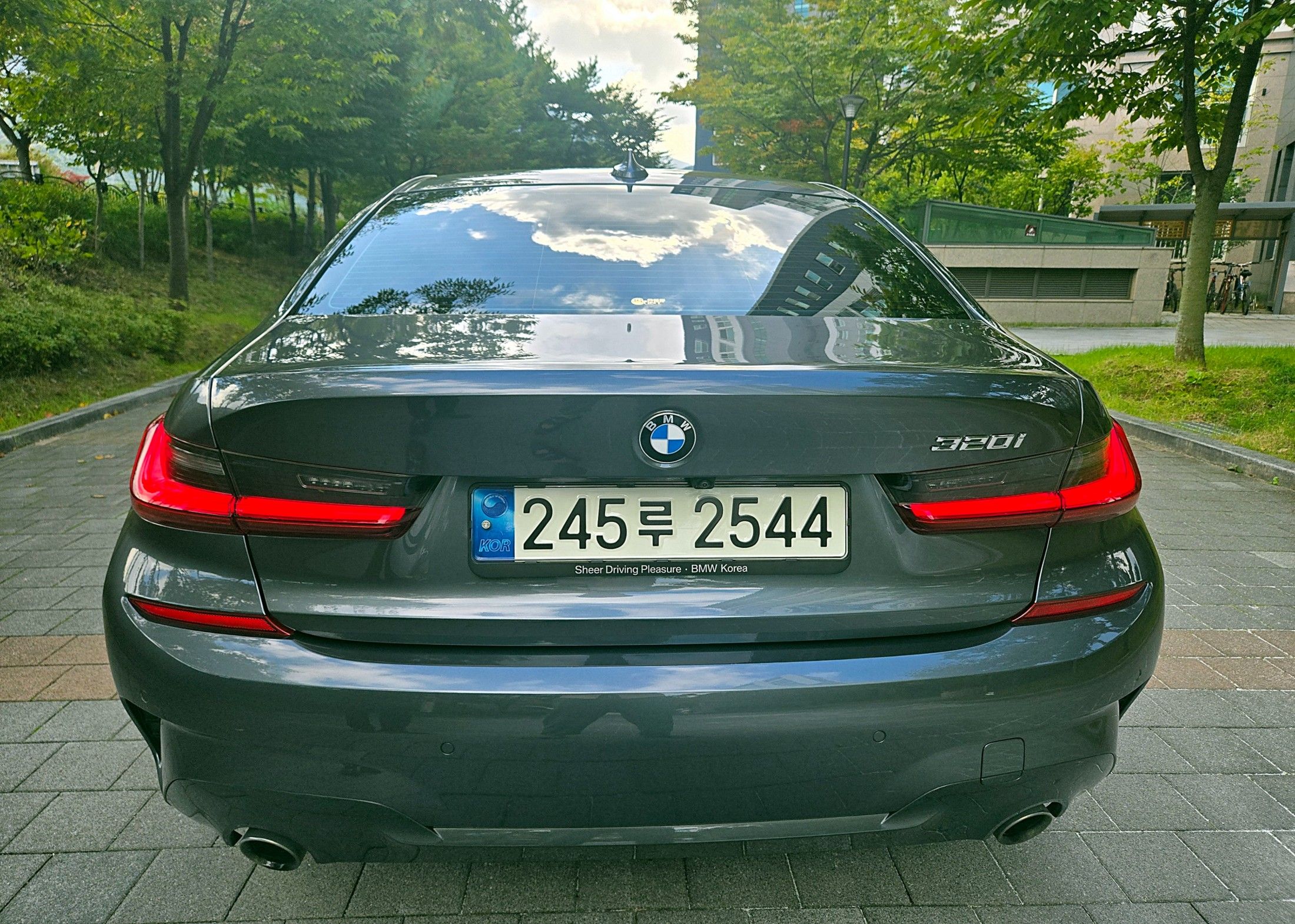 BMW 3-SERIES G20 2021