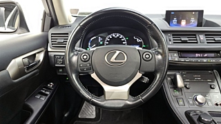LEXUS CT200H 2016
