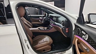 MERCEDES BENZ E-CLASS W213 2022