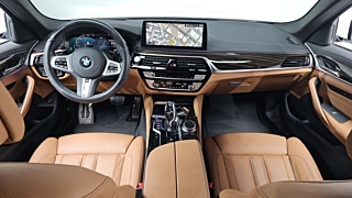 BMW 5-SERIES G30 2021