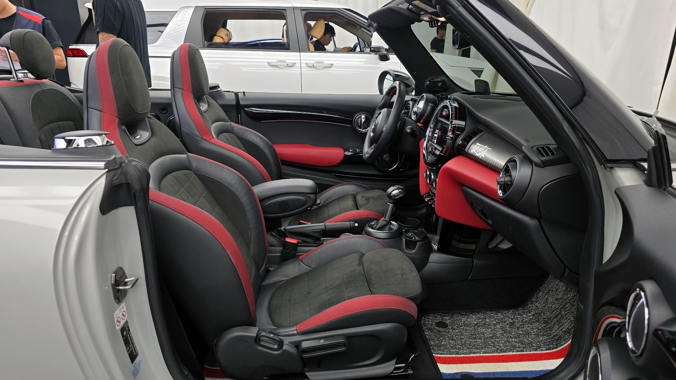 MINI COOPER S CONVERTIBLE 2018