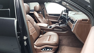 PORSCHE CAYENNE PO536 2019