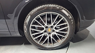 PORSCHE CAYENNE PO536 2019