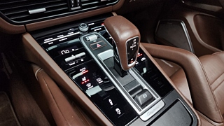 PORSCHE CAYENNE PO536 2019