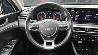 KIA K5  3 GENERATION 2.0 2023
