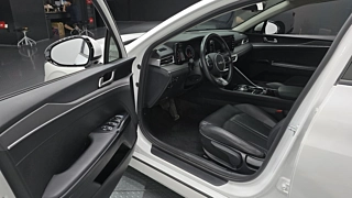 KIA K5  3 GENERATION 2.0 2023