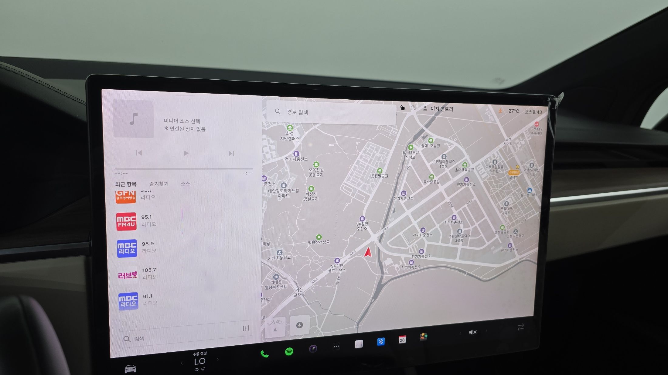TESLA MODEL X 2024