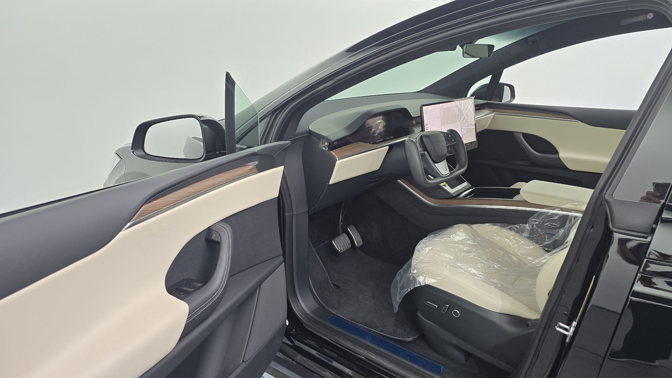 TESLA MODEL X 2024
