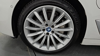 BMW 5-SERIES G30 2023