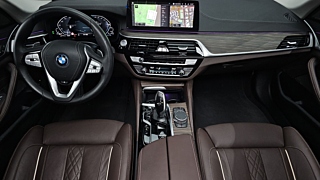 BMW 5-SERIES G30 2023