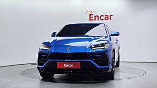 LAMBORGHINI URUS 2019