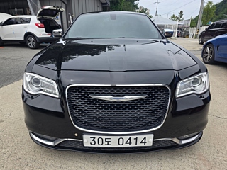Заказать CHRYSLER 300C