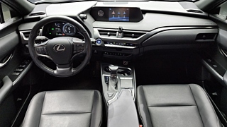 LEXUS UX250H 2019