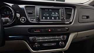 KIA CARNIVAL 2018