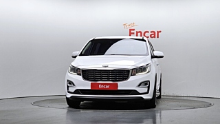 KIA CARNIVAL 2018