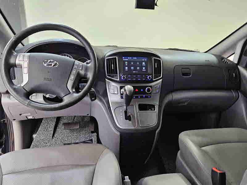 HYUNDAI STAREX GRAND 2021