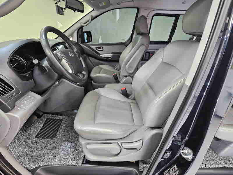 HYUNDAI STAREX GRAND 2021