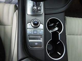 GENESIS G70 2024