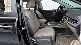 KIA CARNIVAL 2024