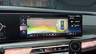 BMW 7-SERIES G70 2023