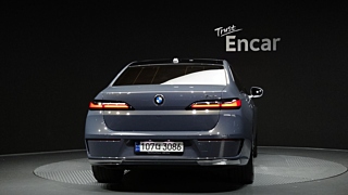 BMW 7-SERIES G70 2023
