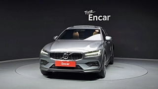 VOLVO V60 CROSS COUNTRY 2021