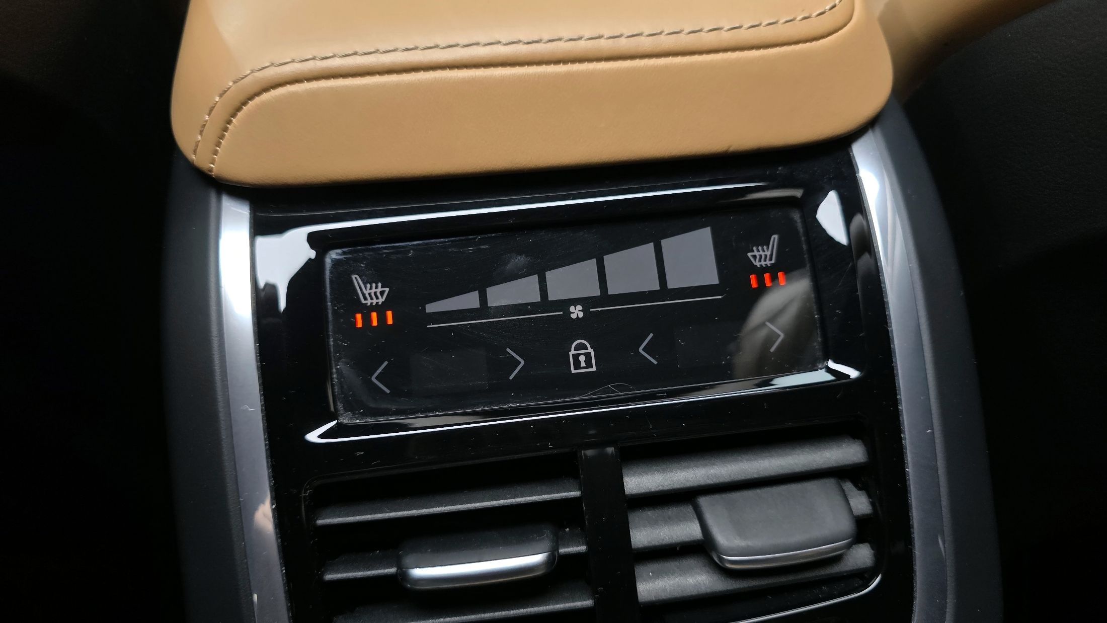 VOLVO V60 CROSS COUNTRY 2020