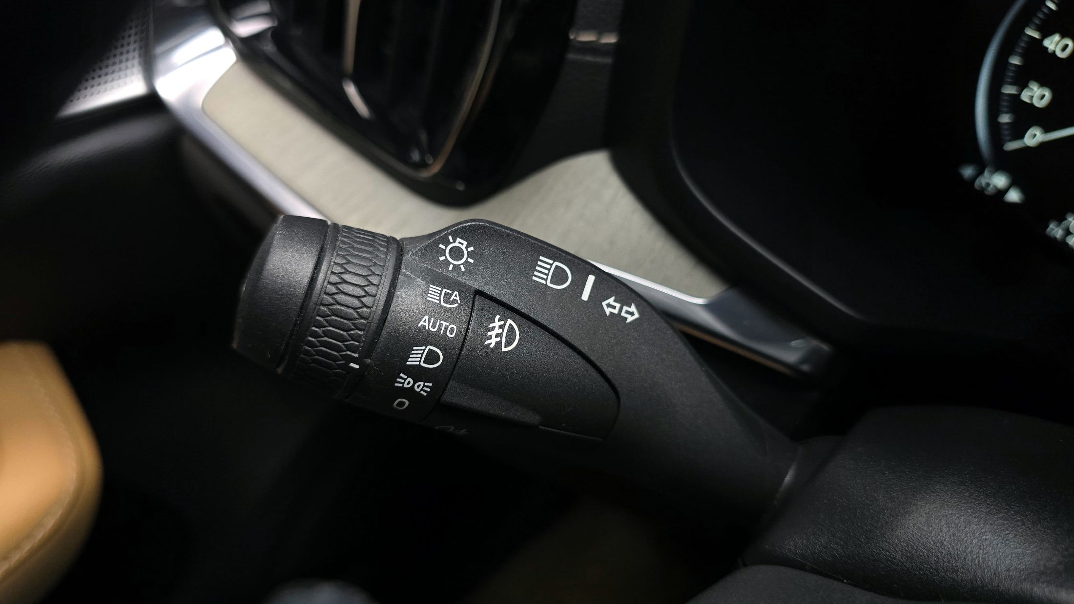 VOLVO V60 CROSS COUNTRY 2020