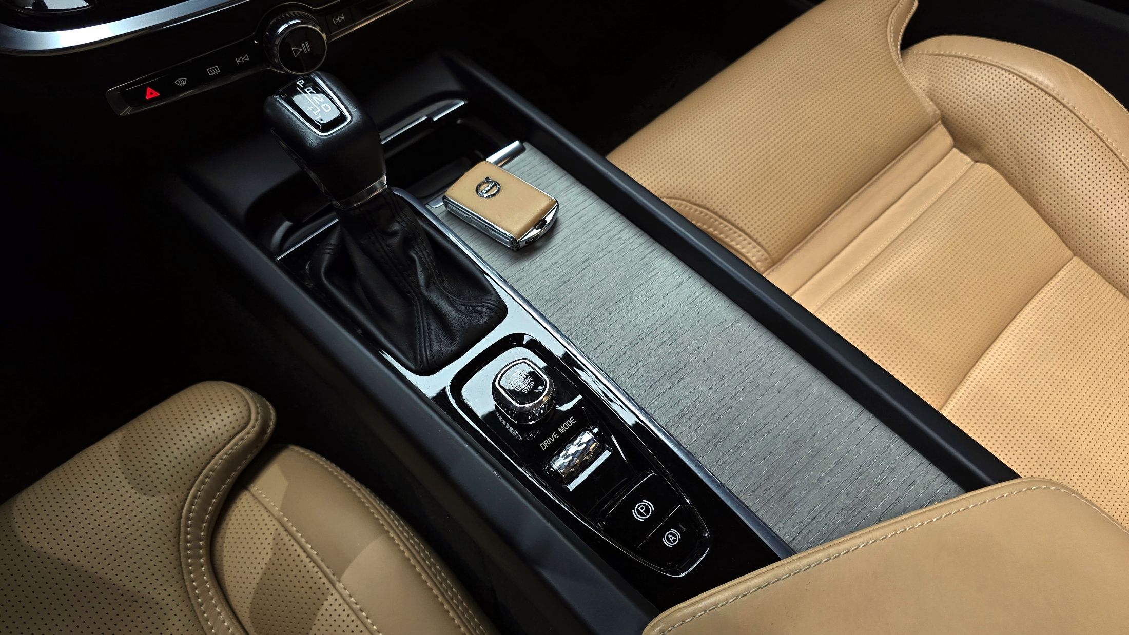 VOLVO V60 CROSS COUNTRY 2020