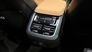 VOLVO V60 CROSS COUNTRY 2021
