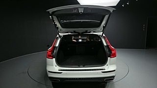 VOLVO V60 CROSS COUNTRY 2021