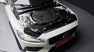 VOLVO V60 CROSS COUNTRY 2021