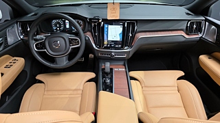 VOLVO V60 CROSS COUNTRY 2021