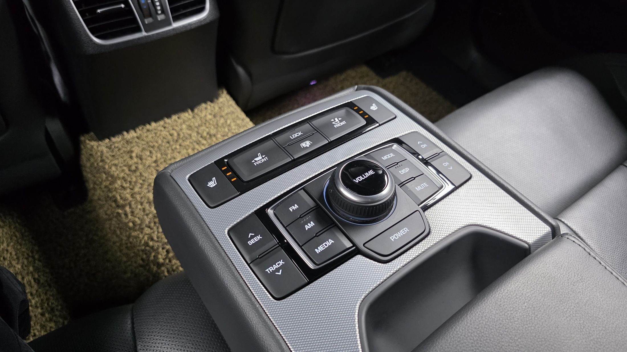GENESIS G80 2018