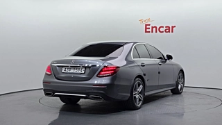 MERCEDES BENZ E-CLASS W213 2019