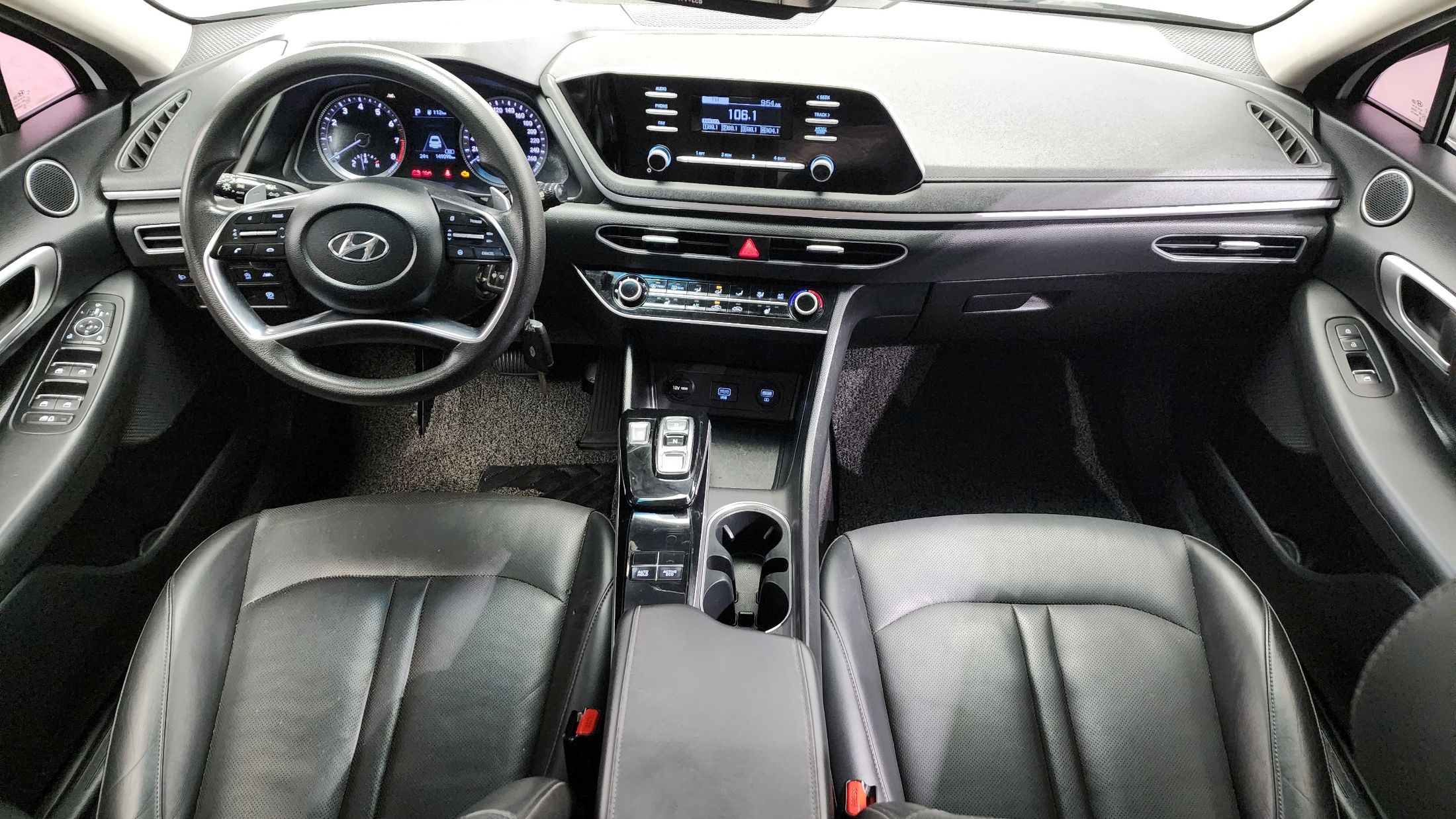 HYUNDAI SONATA DN8 2019