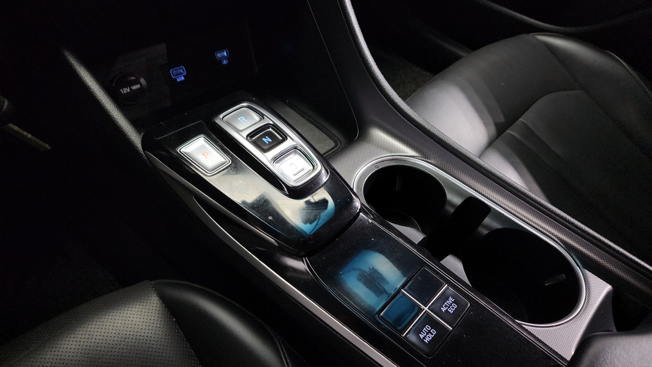HYUNDAI SONATA DN8 2019