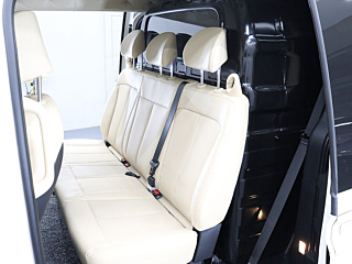 HYUNDAI STARIA 2025