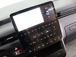 HYUNDAI STARIA 2025