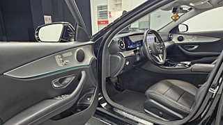 MERCEDES BENZ E-CLASS W213 2019
