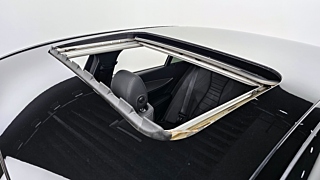 MERCEDES BENZ E-CLASS W213 2019